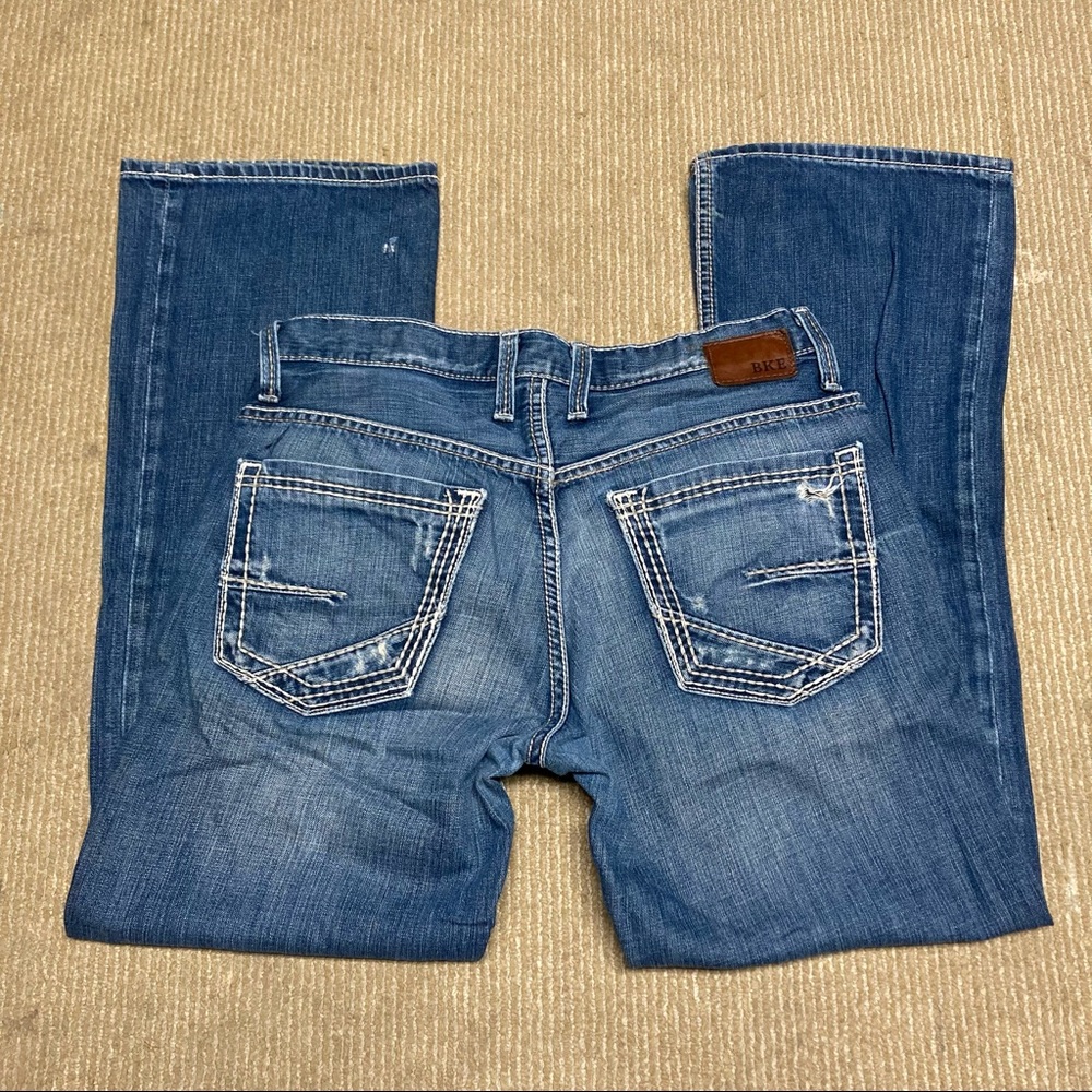 BKE Carter Mens Jeans 30S (31x29) Distressed Thick Stitch Pockets